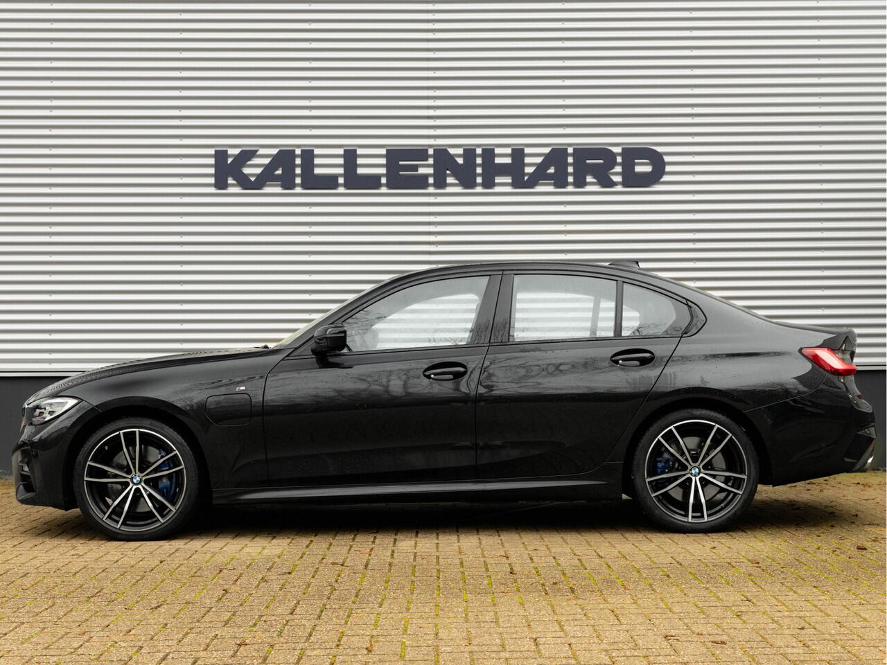 BMW 3-SERIE 330e M-Sport - Harman Kardon - Trekhaak - DAB - Camera