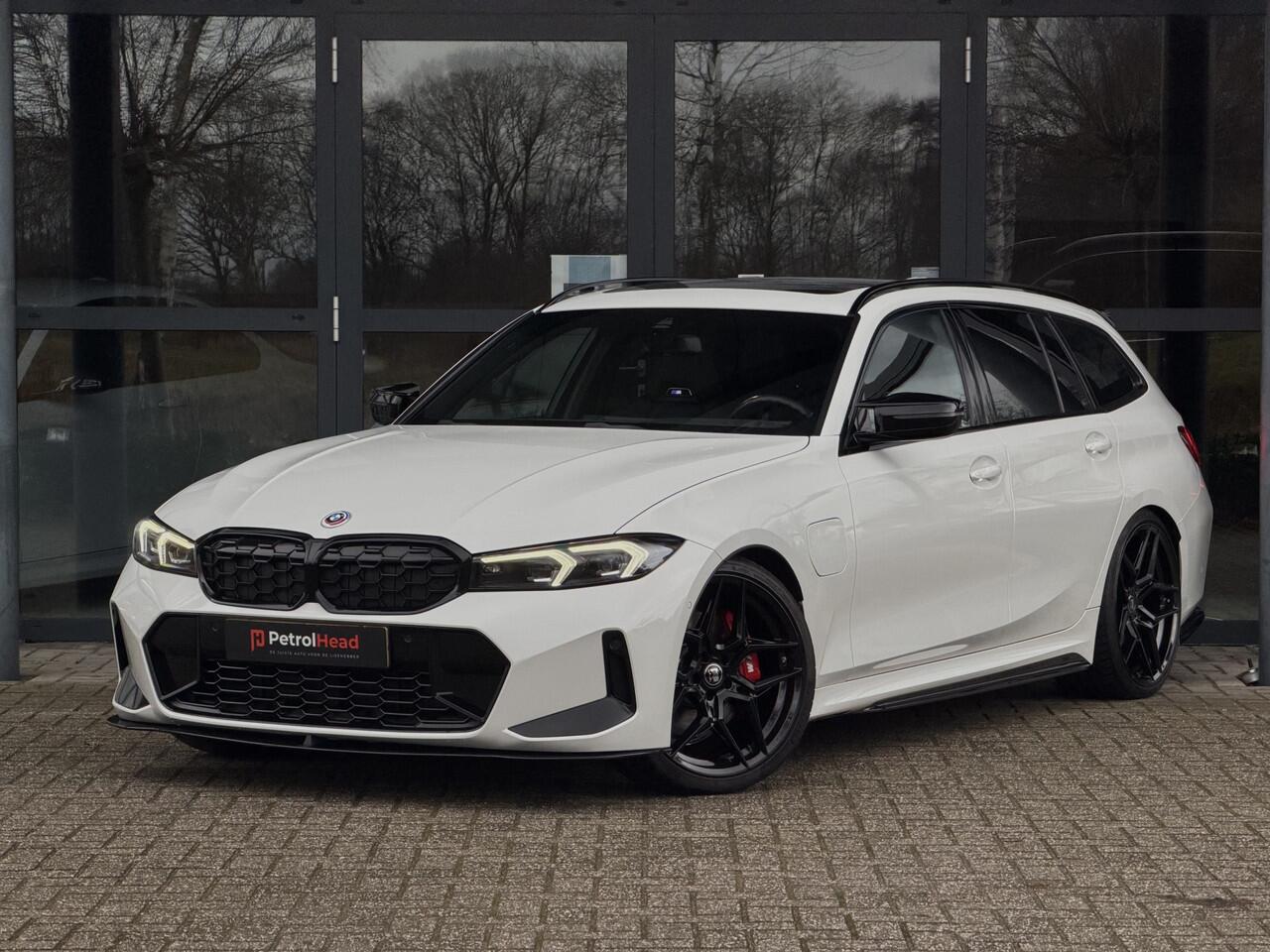 BMW 3-SERIE Touring 330e xDrive, M-Sport, HUD, Pano, M340i, Trekhaak