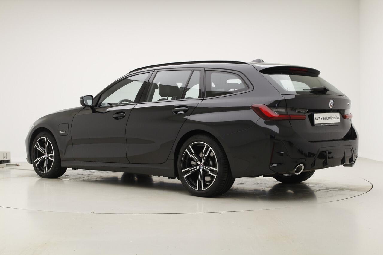 BMW 3-SERIE Touring 330e xDrive M-Sport | Camera | Hifi | Curved Display |