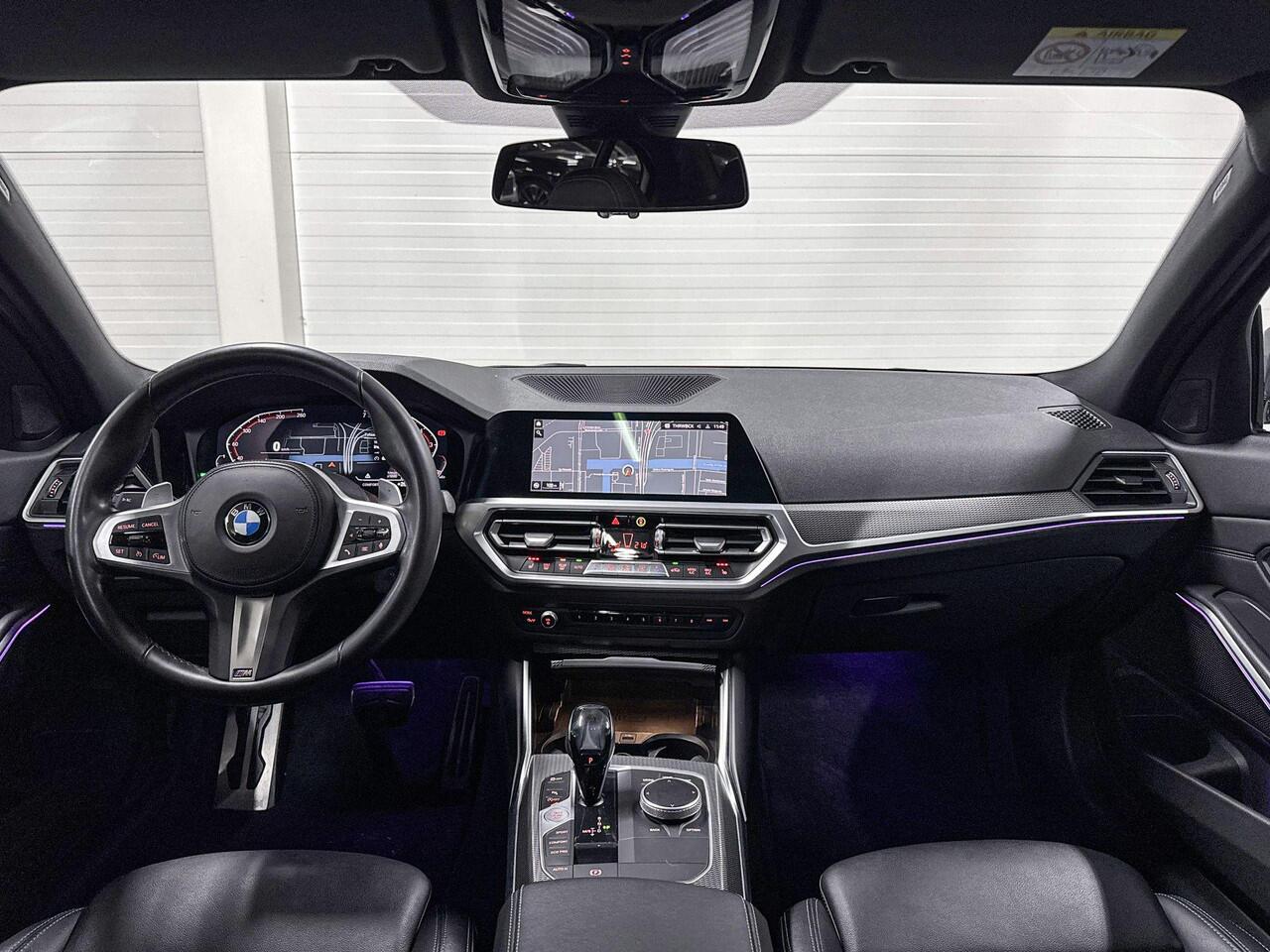 BMW 3-SERIE Sedan 318i High Executive Edition | M-Sport | Cruise Control | Pano
