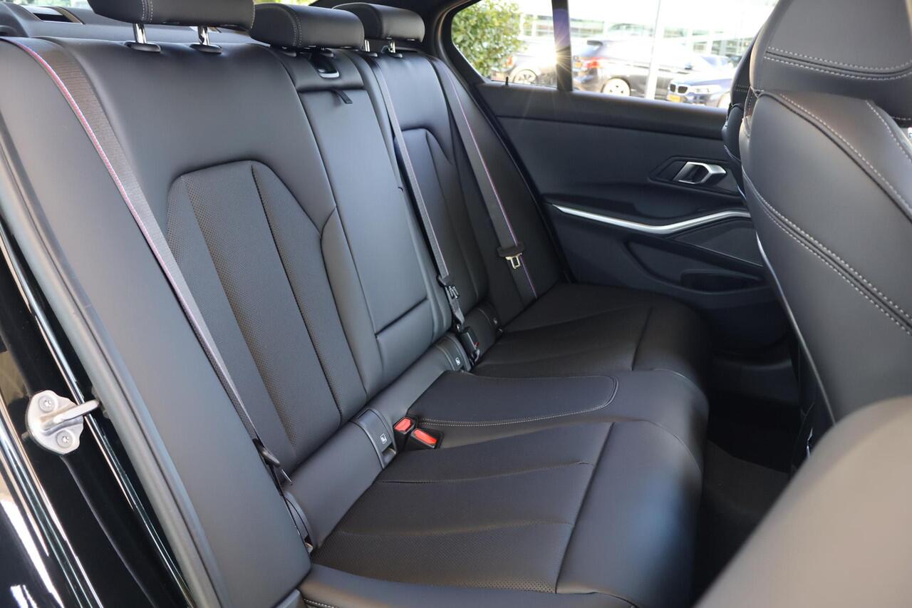BMW 3-SERIE 320i | M Sportpakket Pro | M Sportpakket | Harman Kardon | Trekhaak