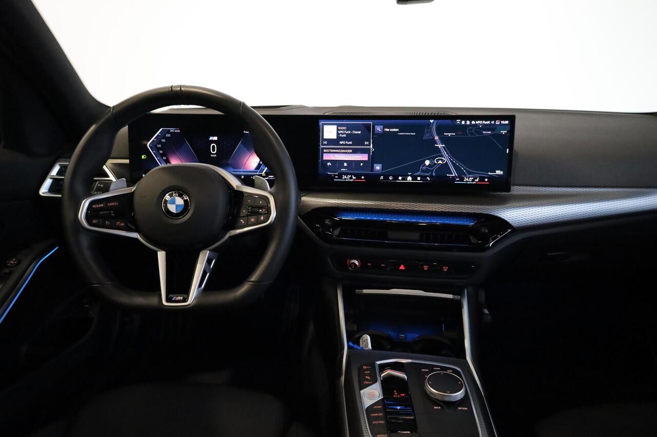 BMW 3-SERIE Touring 320i | M Sportpakket Pro | Panoramadak | Elektr. Trekhaak | Sportstoelen | Stoelverwarming | Comfort Access
