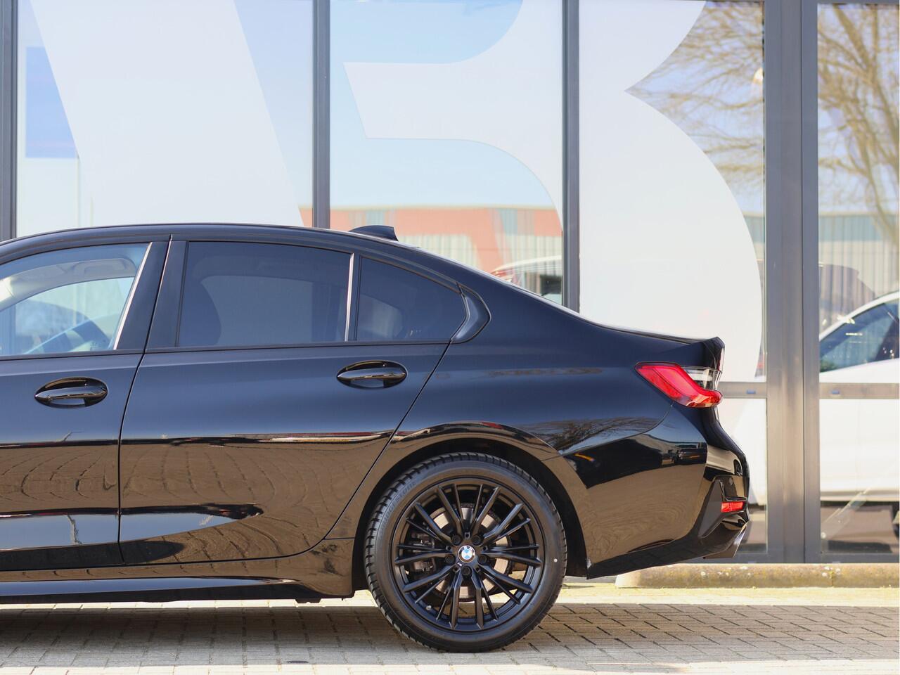 BMW 3-SERIE 320d High Executive Automaat | ACC | Carplay | LED | M Sport stuurwiel | Stoelverw. |