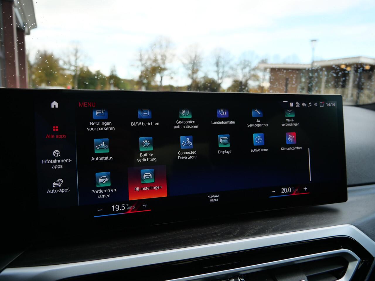 BMW 3-SERIE 320e 204 Pk Automaat van ¤ 36.450,- voor