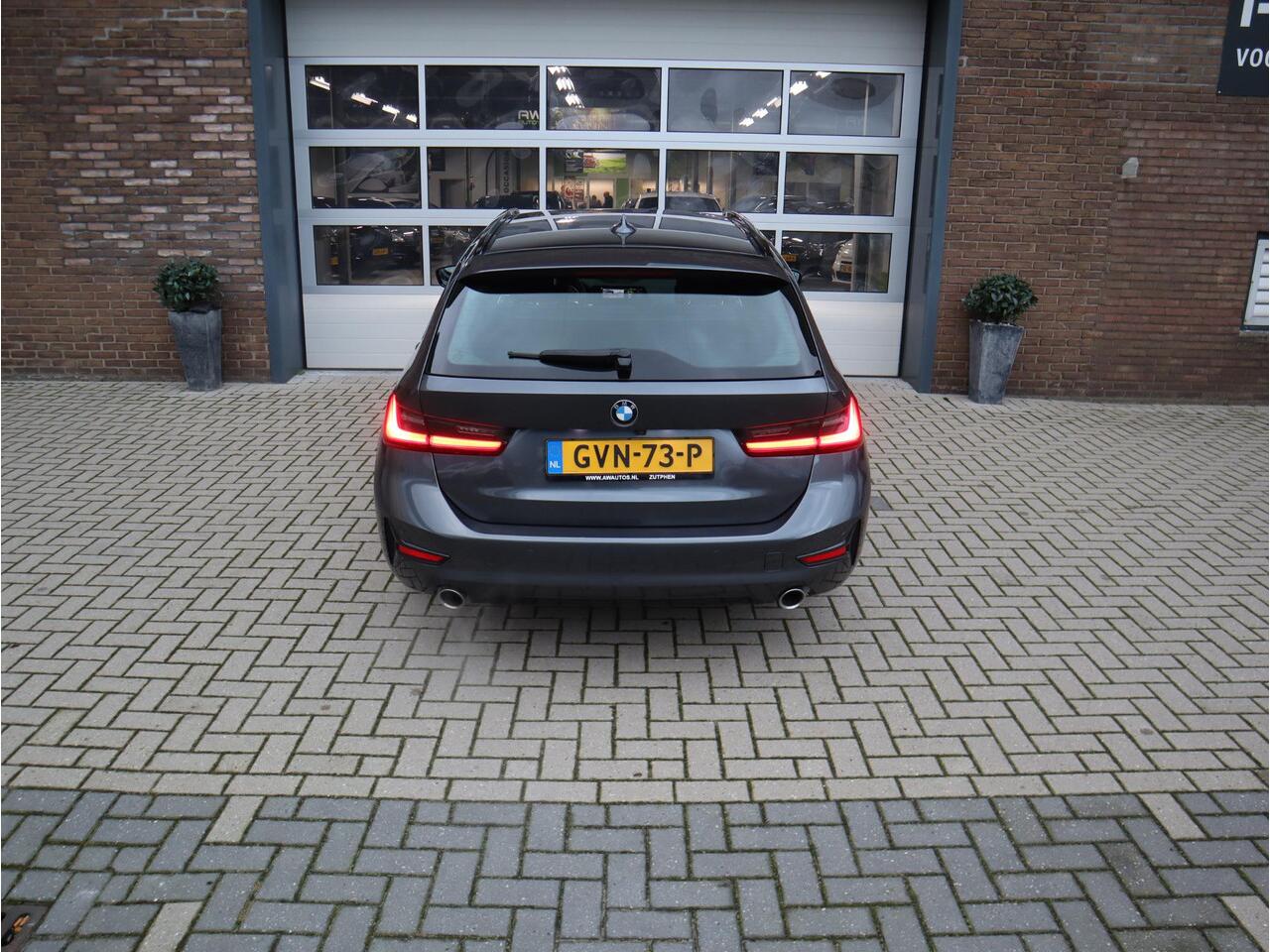 BMW 3-SERIE Touring 330i xDrive High Executive 4Wheel Drive