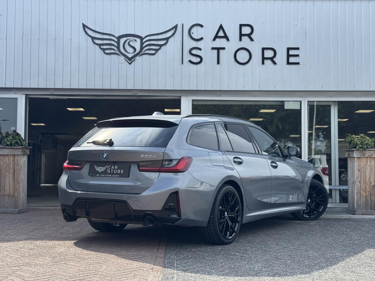 BMW 3-SERIE Touring 330e M-SPORT|292PK|LASER|CAMERA|FACELIFT|CARBON|+++