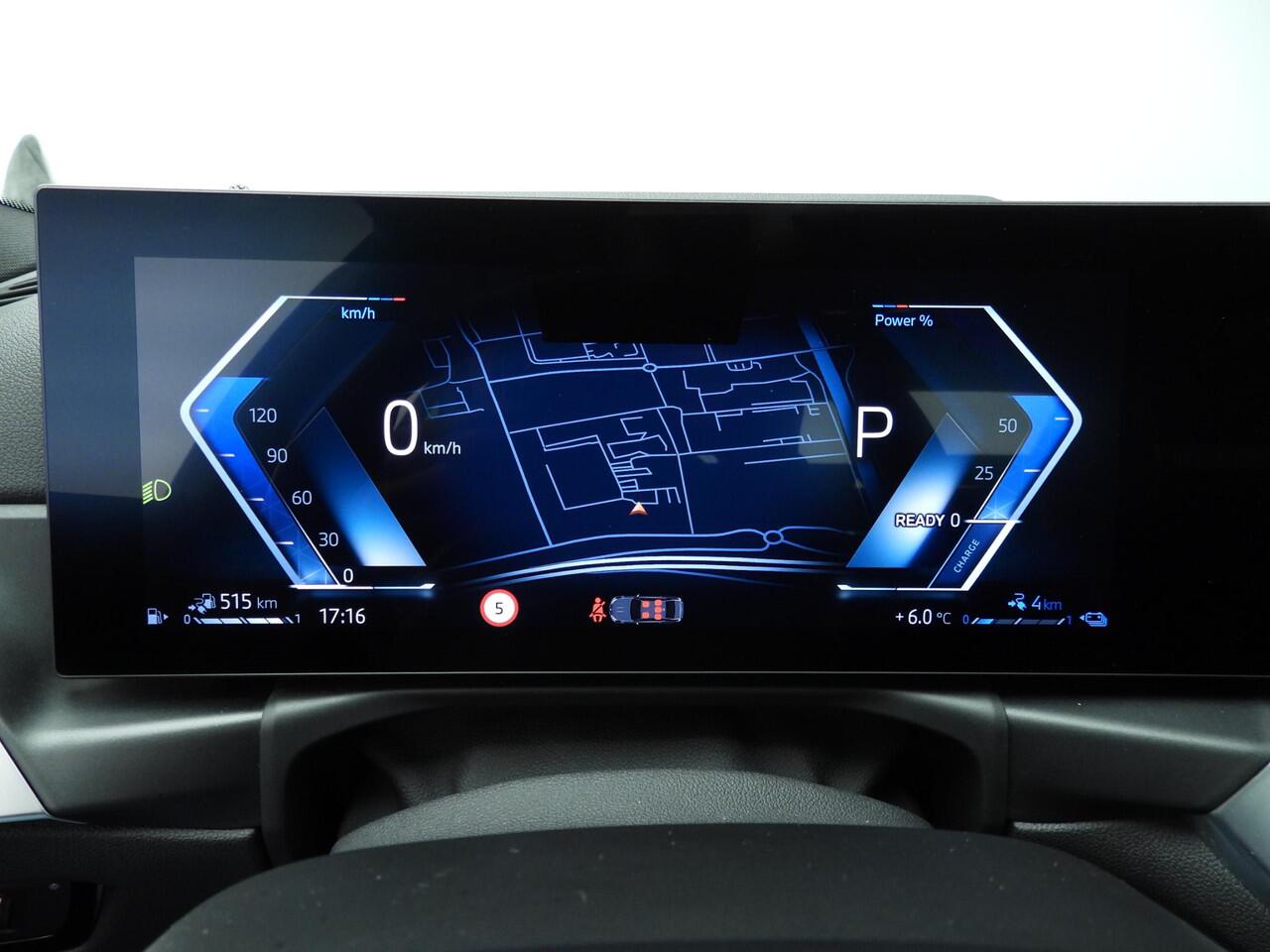 BMW 3-SERIE Sedan 320e | M-Sportpakket | LED | Navigatie | Schuifdak | Sportstoelen | Shadow line | DAB | Alu 18 inch