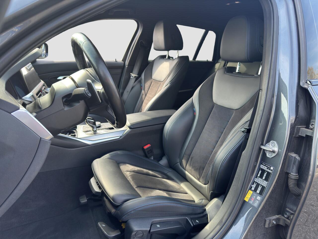 BMW 3-SERIE Touring 320e High Executive M-Sport | Head-Up | 19'' | Laser LED | Half leder |