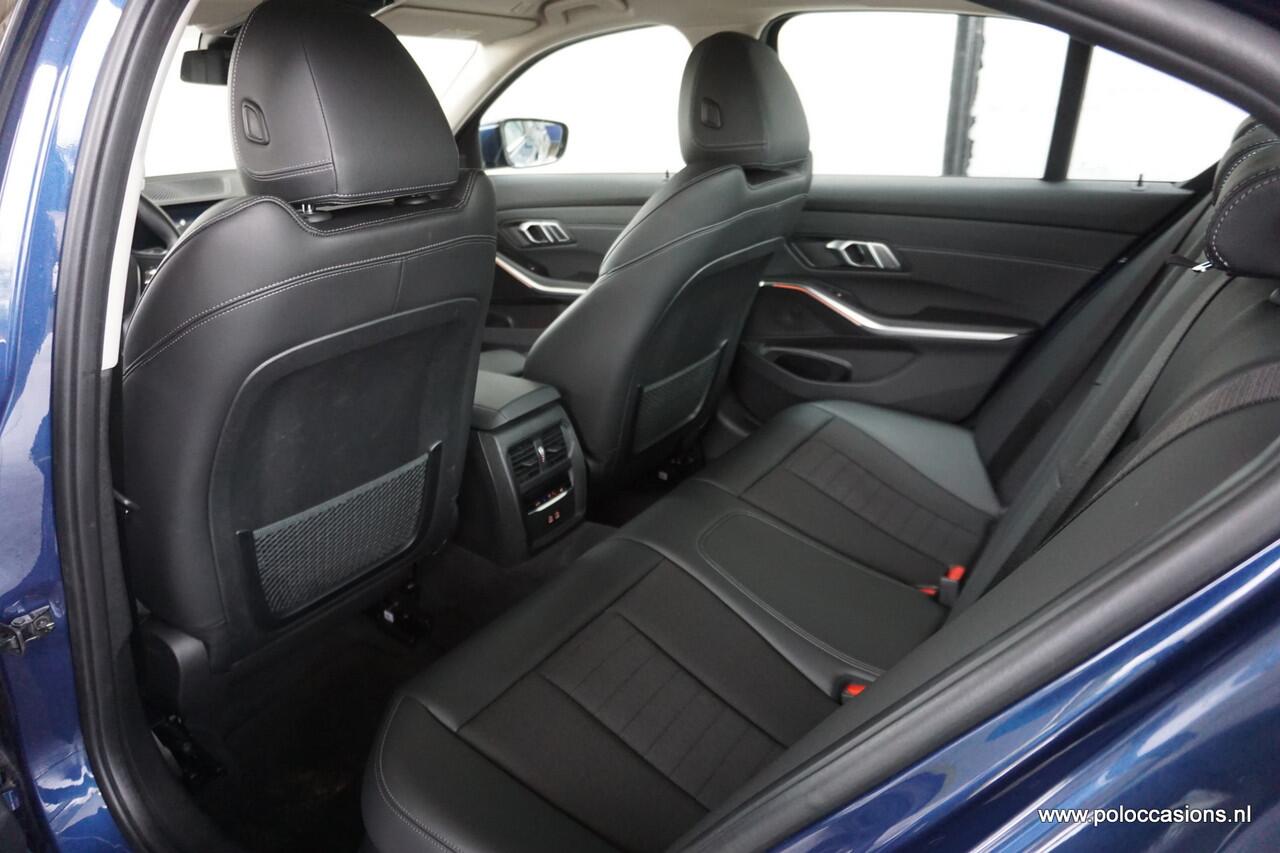 BMW 3-SERIE 318i Automaat | Carplay | LED | DAB+ | Sportstoel | Half leer