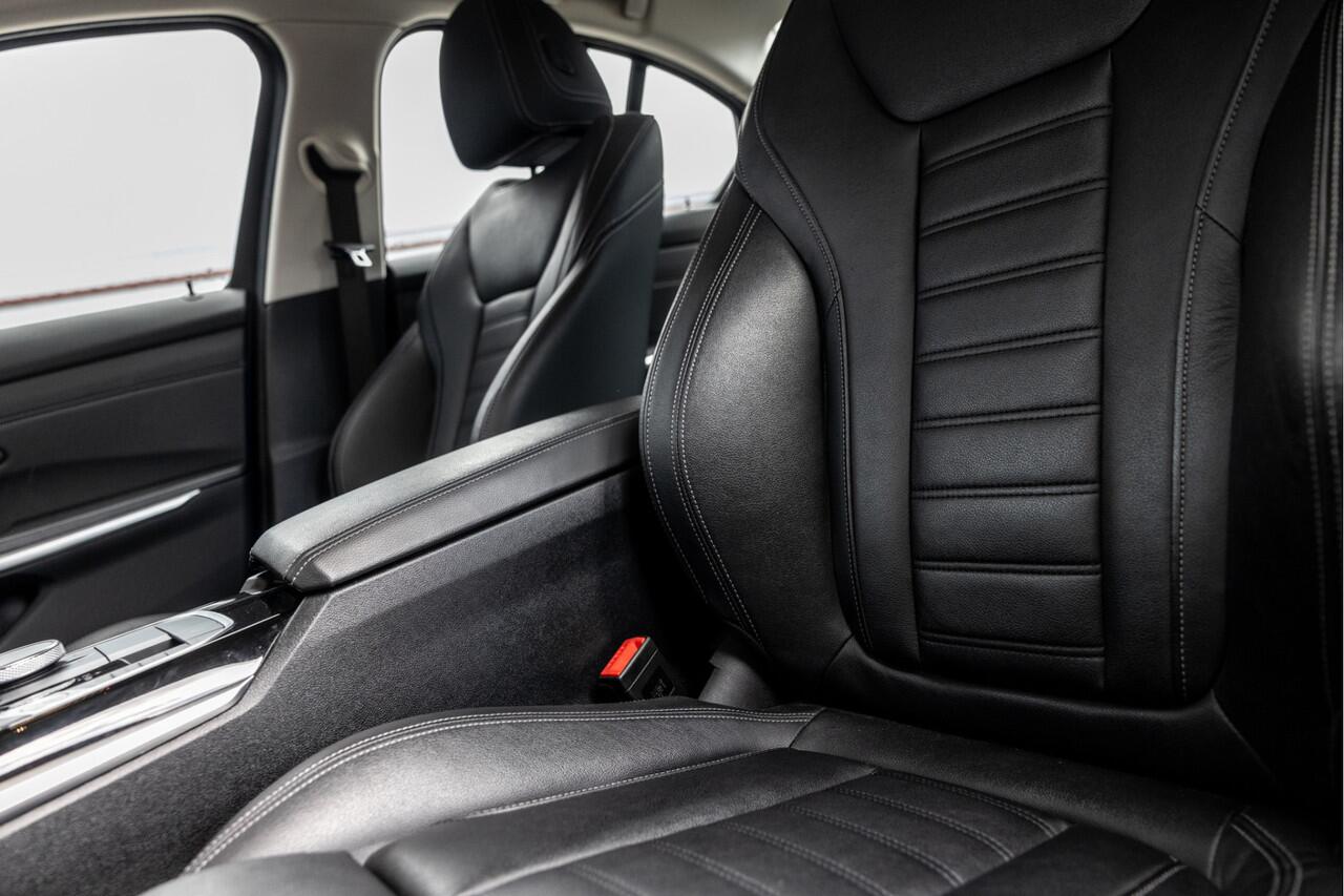 BMW 3-SERIE 318i Business Edition Plus | E-Trekhaak | NL Auto