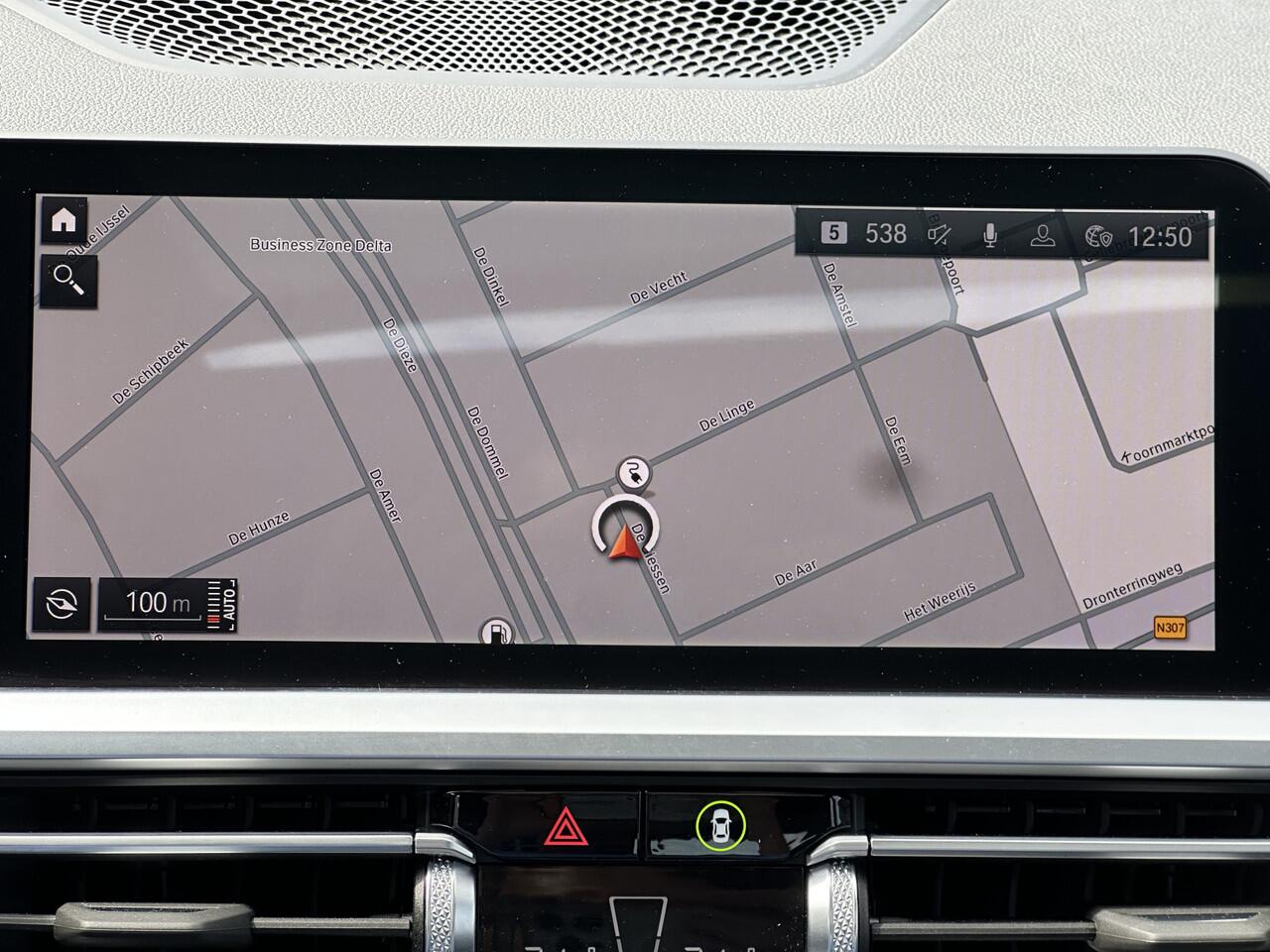 BMW 3-SERIE 330e Sportline 330 Schuifdak|Laser-LED |Leer|Stoelverw|HiFi