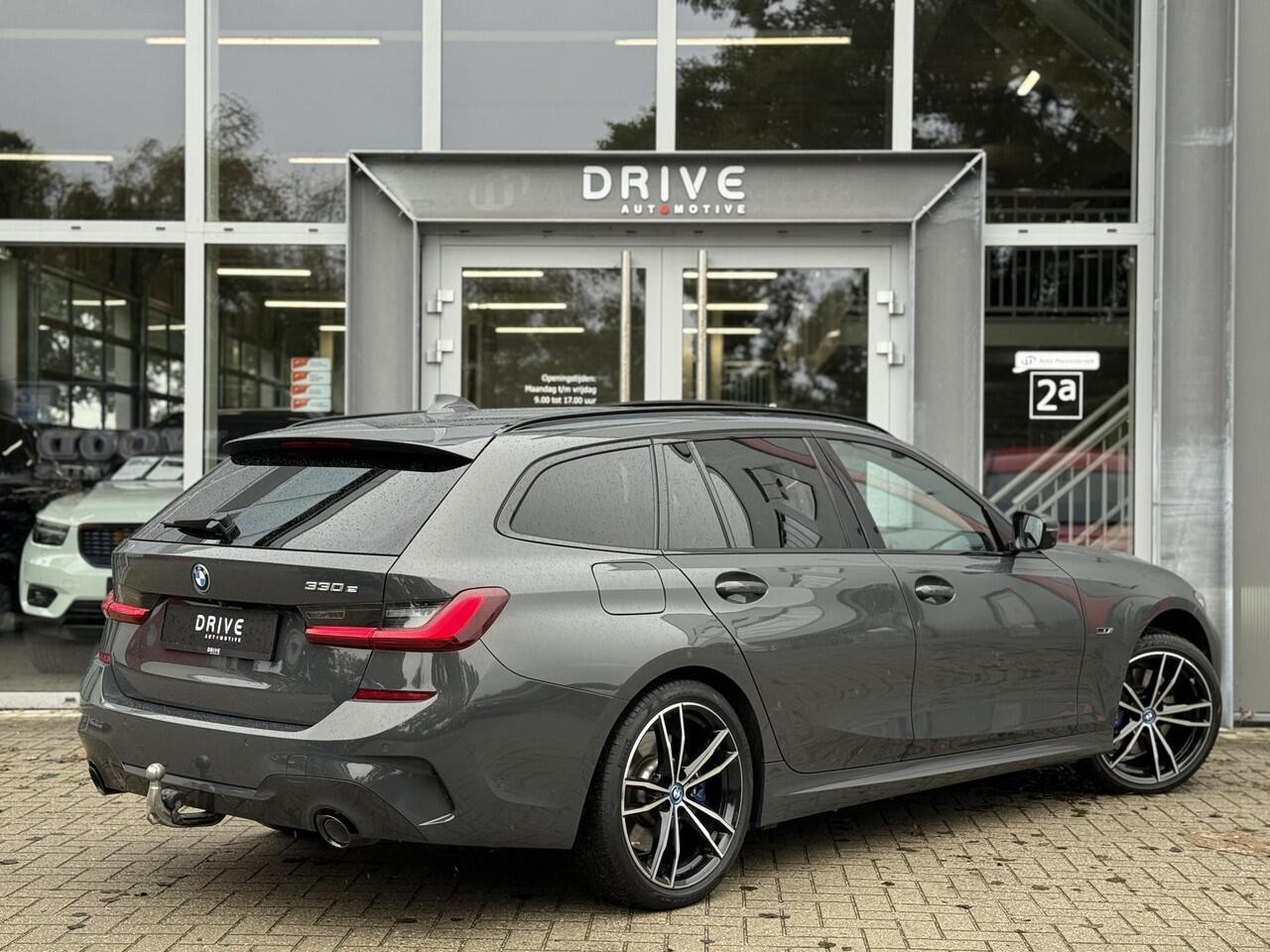 BMW 3-SERIE Touring 330e High Ex. M-sport plus|SOH98%|Pano|Laser|CoPilot|HiFi|Trekhaak|Dravit grey