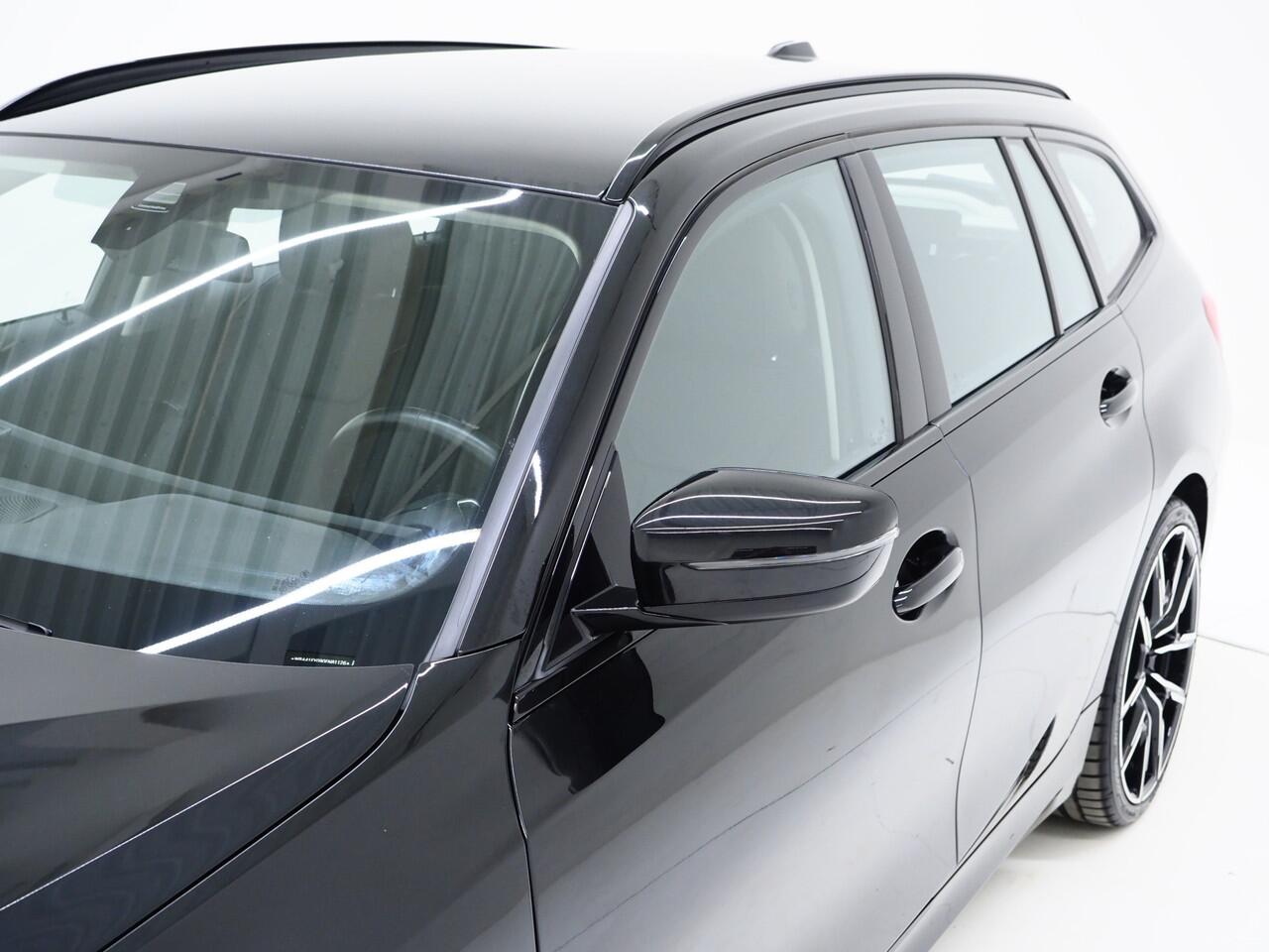 BMW 3-SERIE Touring 320e LCI Shadow Line | Nieuw Model | Widescreen | Carplay | Leder | Cruise | DAB | LED | PDC