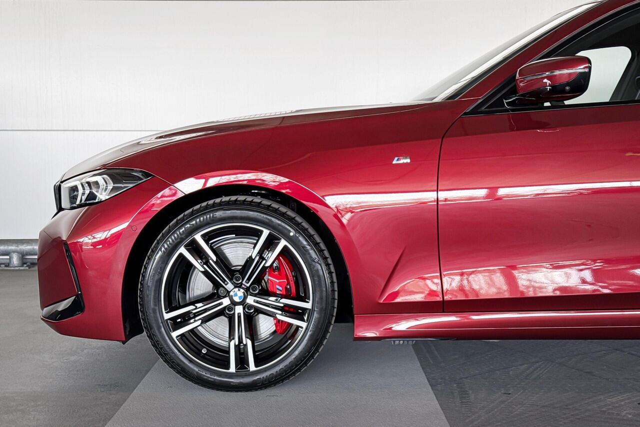 BMW 3-SERIE Touring 318i | Selections