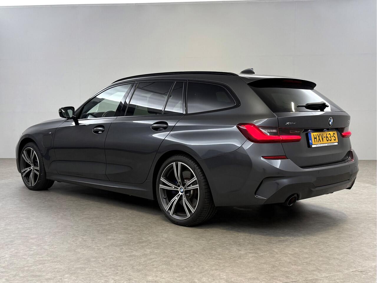 BMW 3-SERIE 330e xDrive Touring M-Sport | SOH: 91% | Pano | H/K | Memory | Trekh. | Stoel/Stuur verw. | Sfeer | Virtual | Camera | Carplay | Adap. Cruise