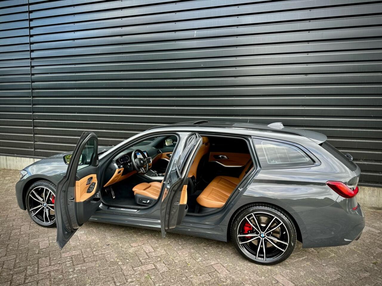 BMW 3-SERIE 330e eDrive M-Sport PANO|HUD|360|MEMORY