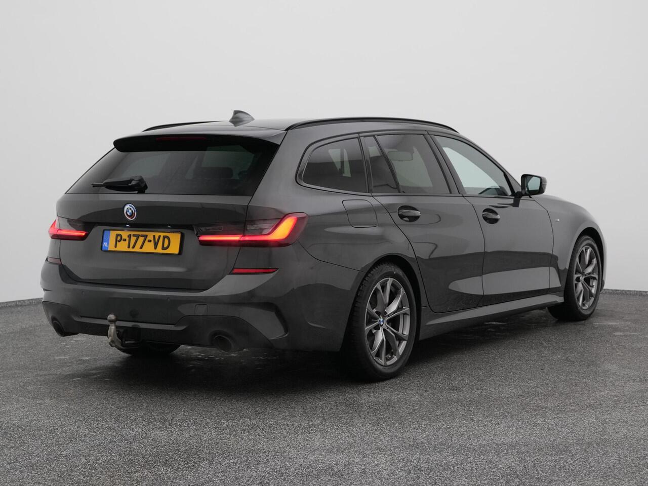 BMW 3-SERIE Touring Touring 318i Business Edition M-Sport | NAVI | CARPLAY | TREKHAAK