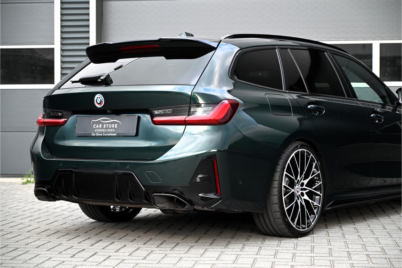 BMW 3-SERIE Touring 320e / M-SPORT / PANO / M-PERF SEATS / CARBON / HARMAN KARDON / MEMORY / HUD / OXFORDGREEN / 20"