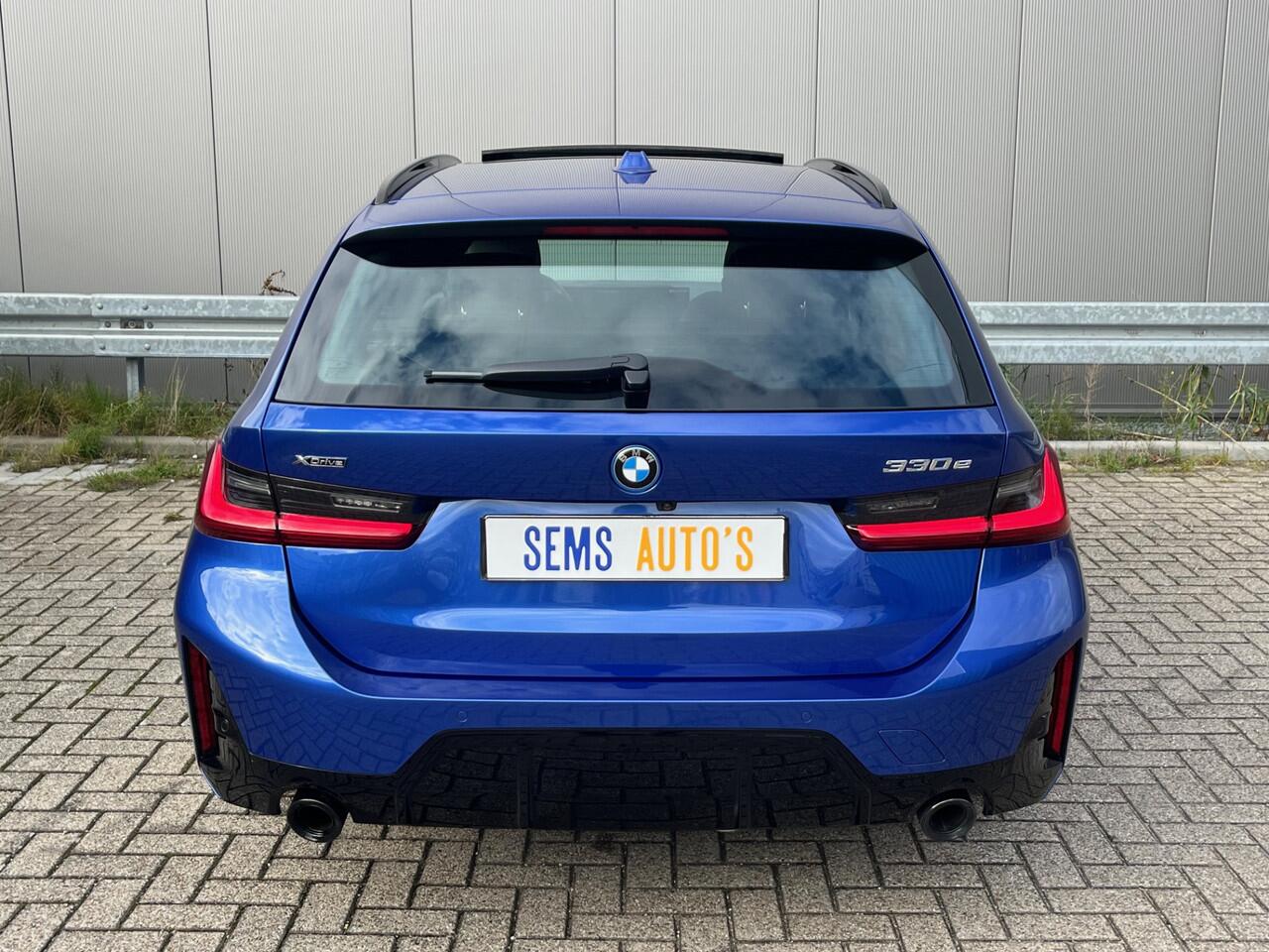 BMW 3-SERIE Touring 330e xDrive M-Sport