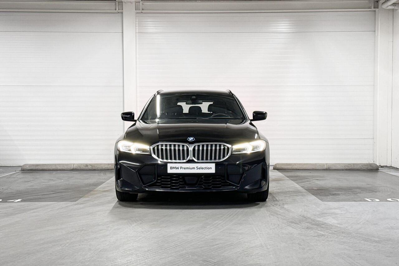BMW 3-SERIE Touring 330e l M-Sport l Active Cruise Control