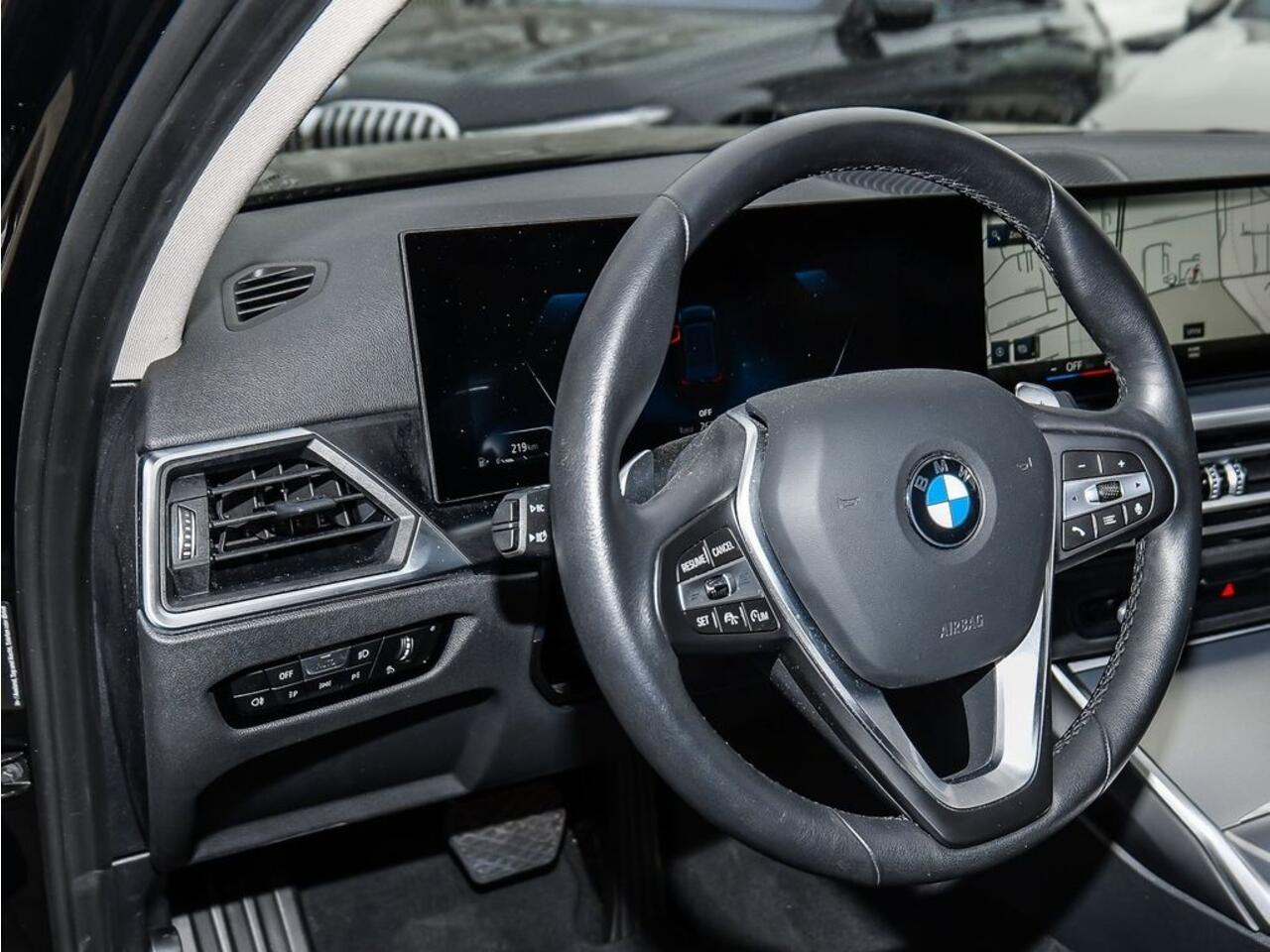 BMW 3-SERIE Touring 320d 190 PK ACC Trekhaak Sportstoelen LED Camera