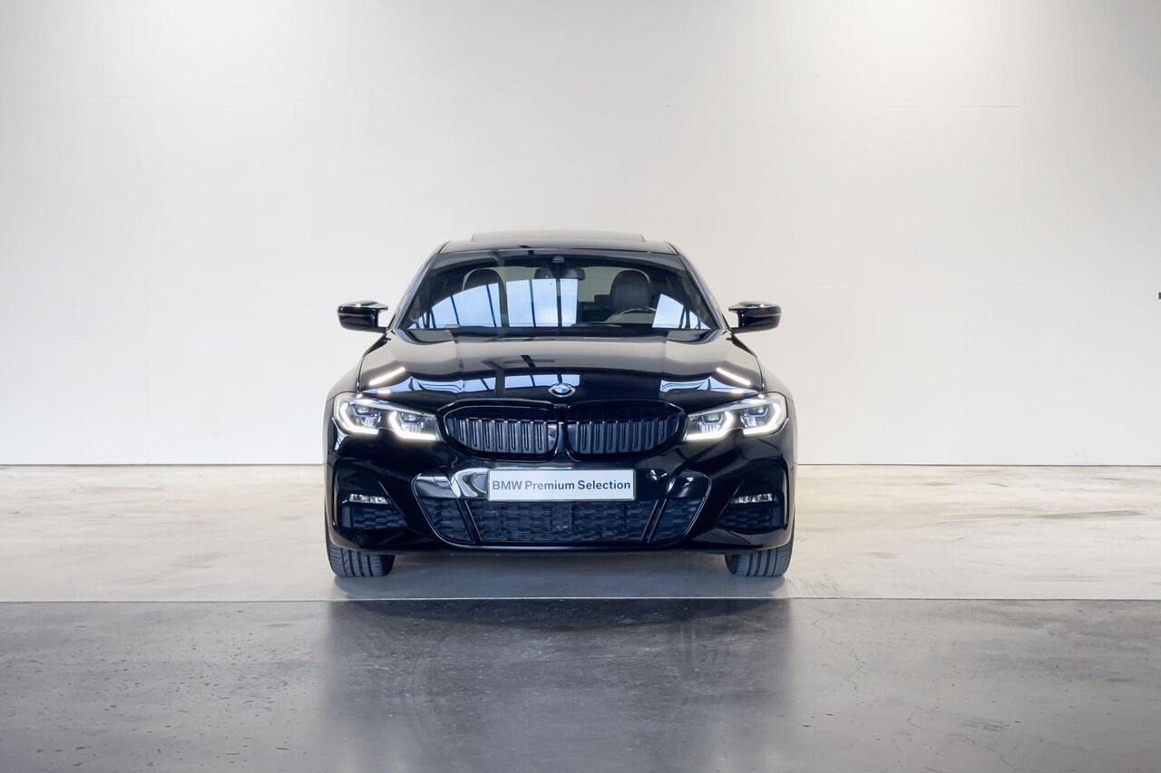 BMW 3-SERIE Sedan 320e Business Edition Plus High Executive Aut. Performance
