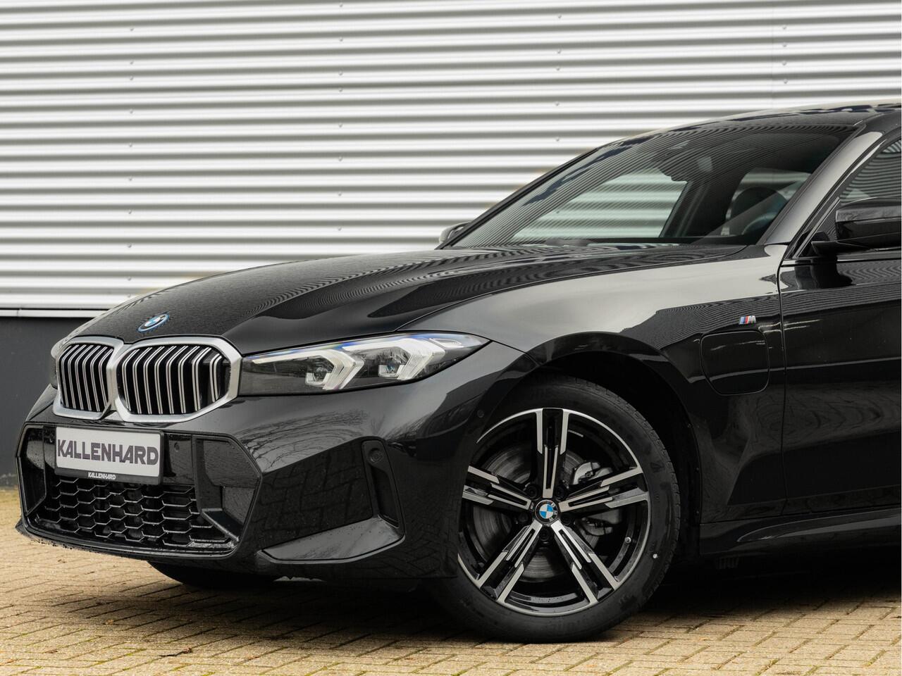 BMW 3-SERIE 330e M-Sport - LCI 2 - Schuifdak - Trekhaak - Widescreen - Hifi - Camera