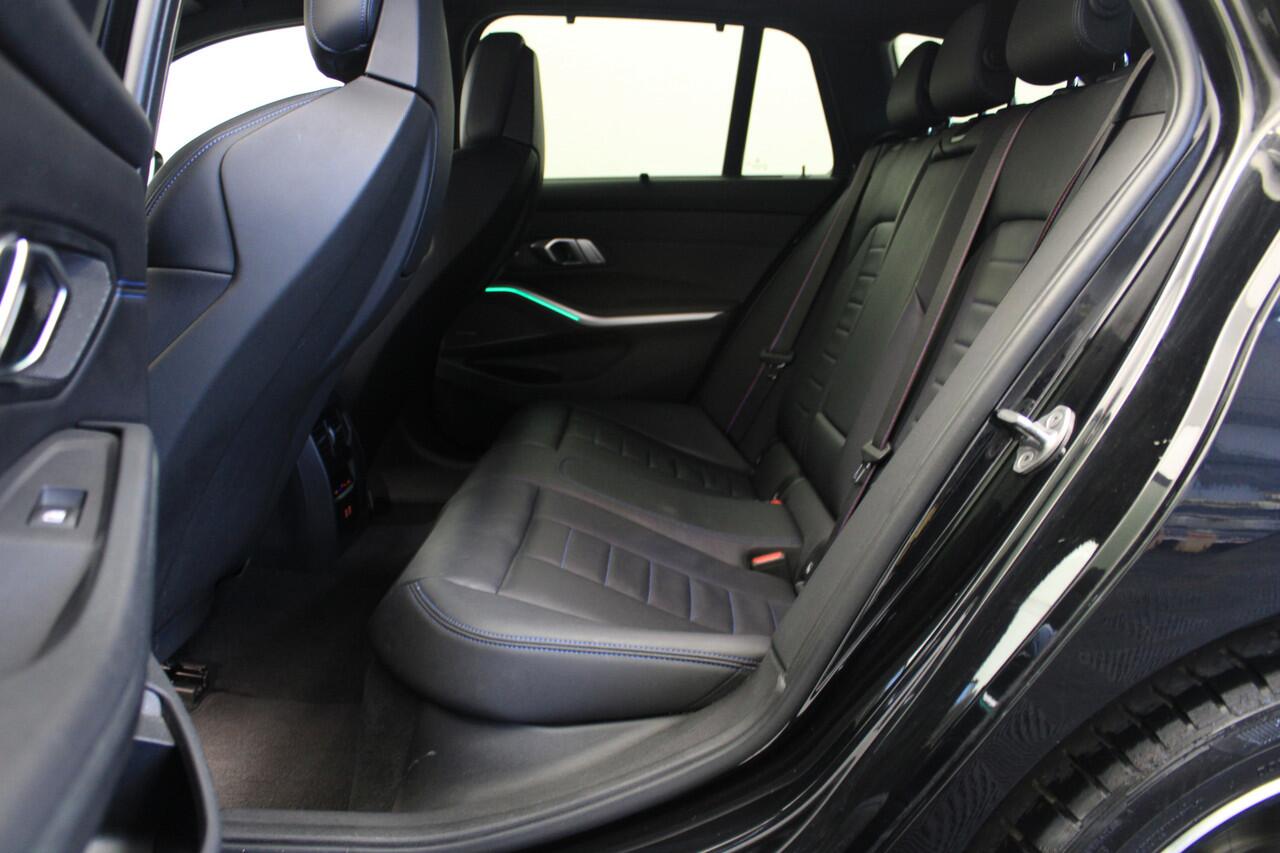 BMW 3-SERIE Touring 330e M-Sport |Pano|M-Performance|