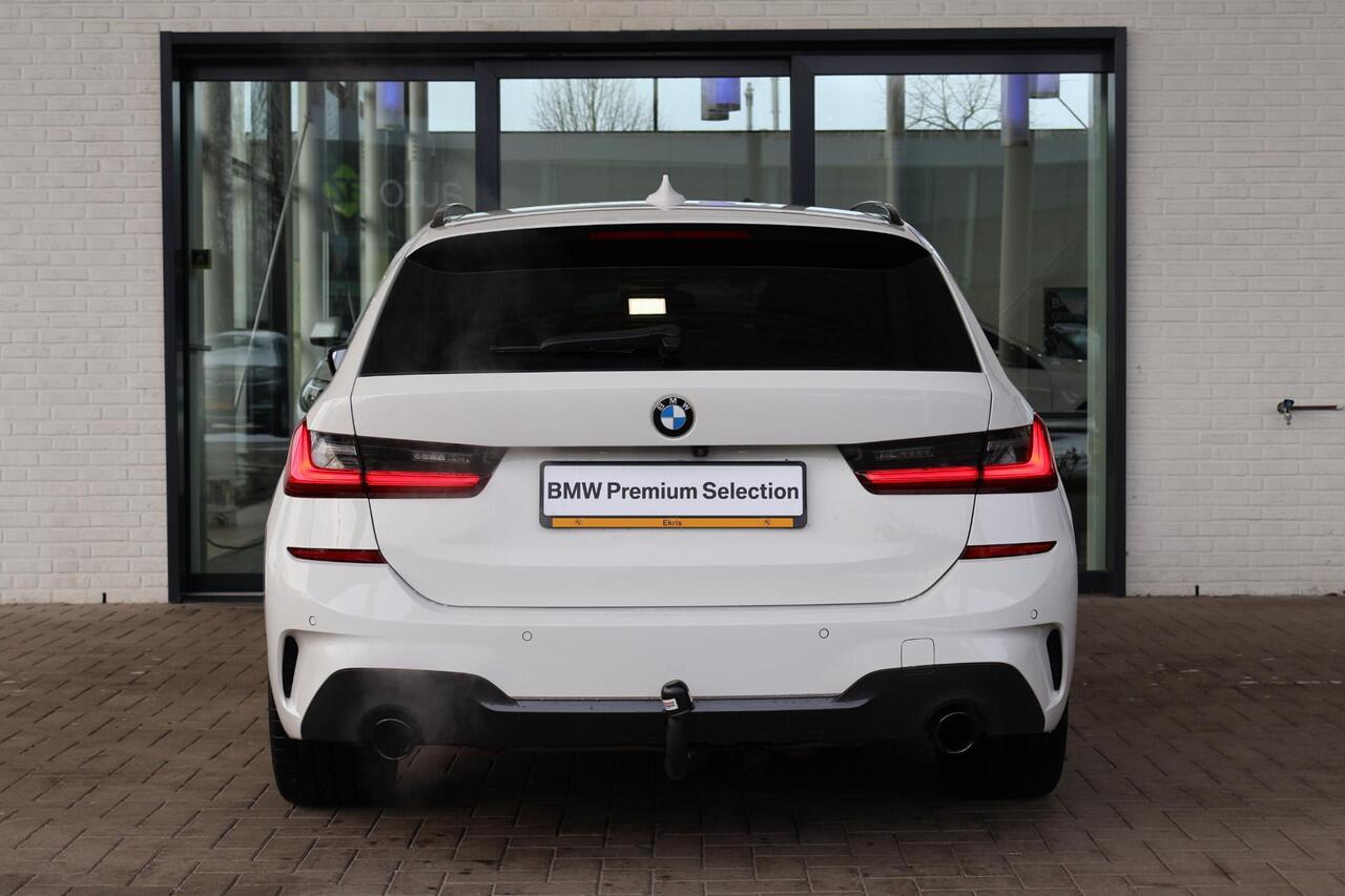 BMW 3-SERIE Touring 330i High Executive Edition