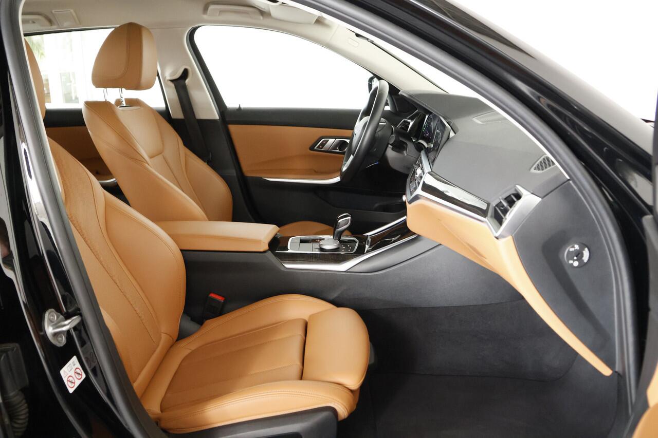 BMW 3-SERIE Touring 320e High Executive / Laser-LED / ACC / Leder / CarPlay / Cam