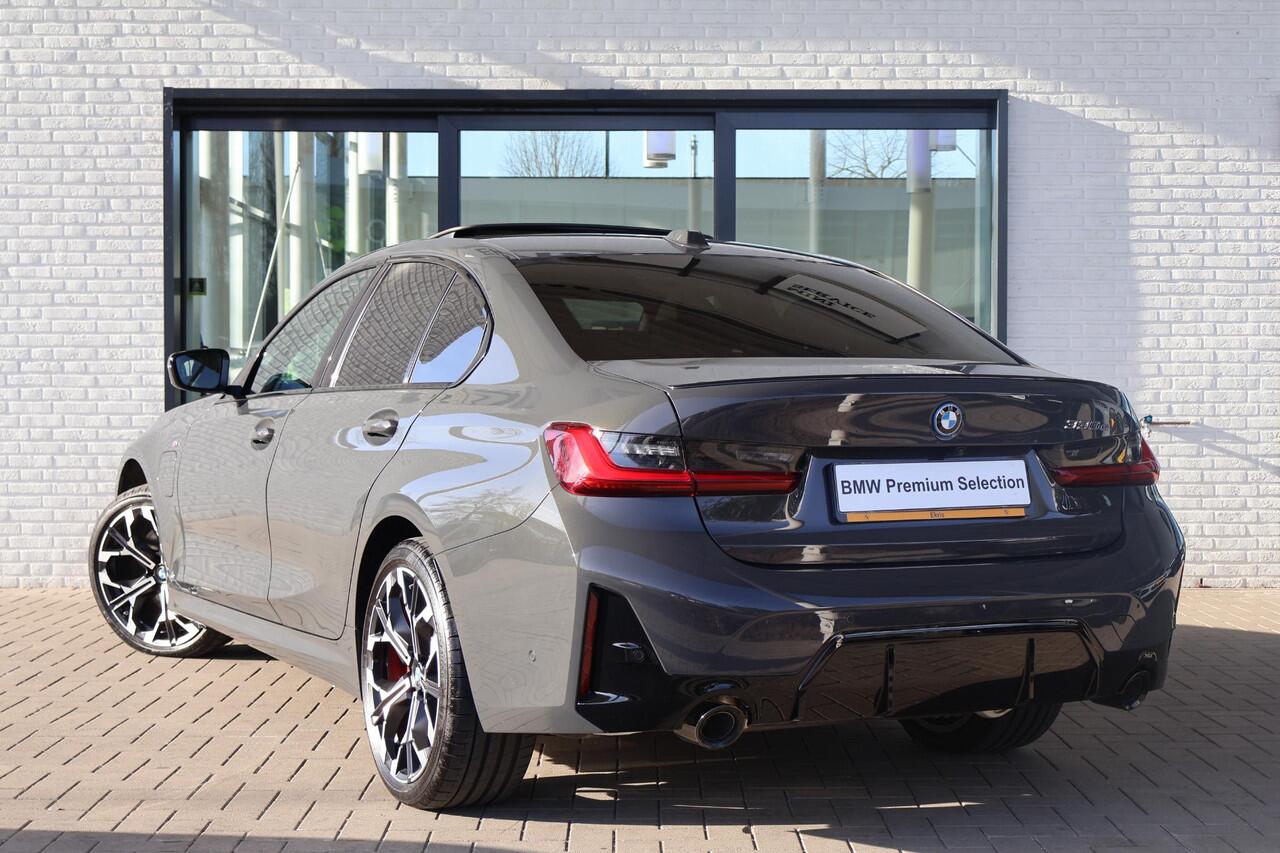 BMW 3-SERIE 330e M Sport Package Pro | Innovation Pack | Comfort Pack
