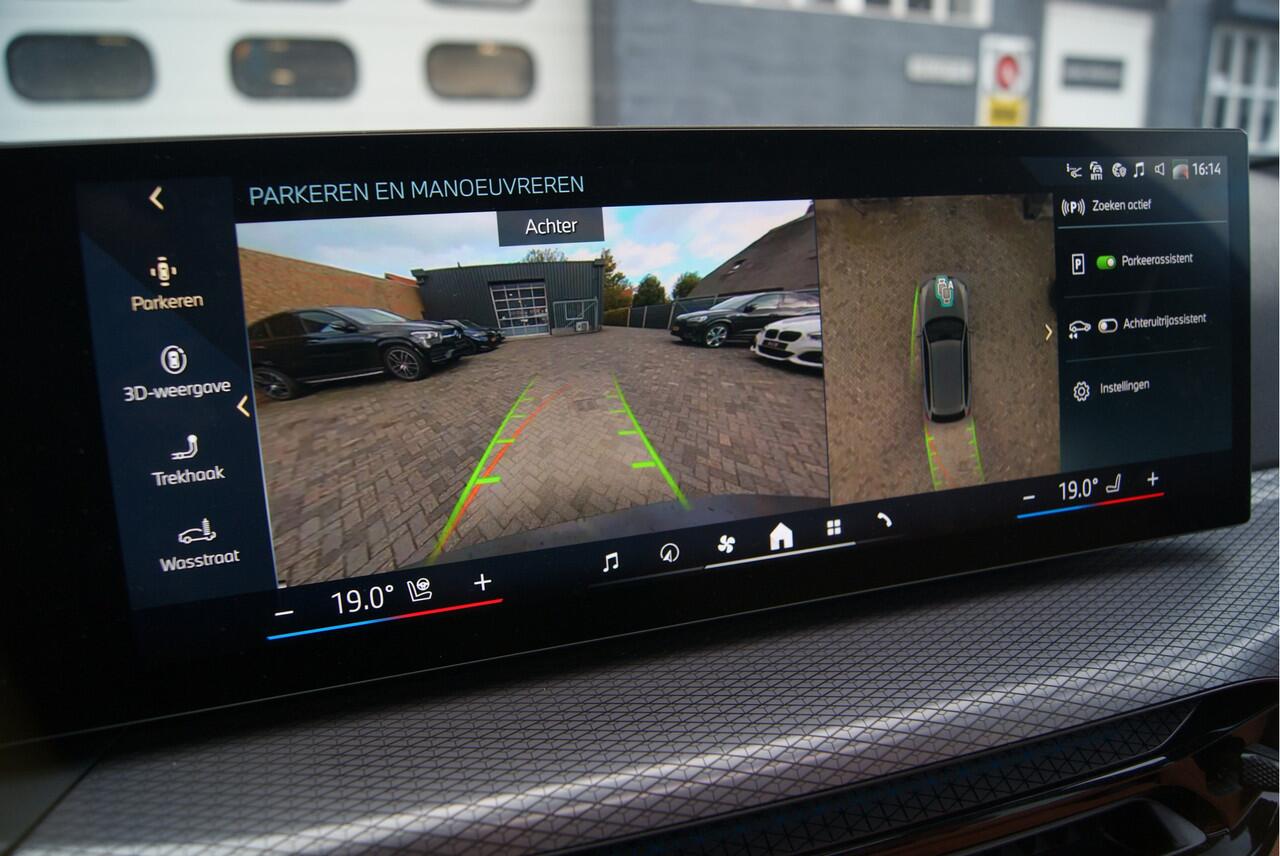 BMW 3-SERIE Touring 330e xDrive 292PK M-Sport Panorama/Harman-K/Wegkl-Trhk/360camera/Memory