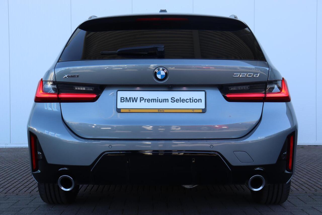 BMW 3-SERIE Touring 320d xDrive M-Sportpakket/ Elektrische trekhaak/ Comfort Acces/ Innovation Pack