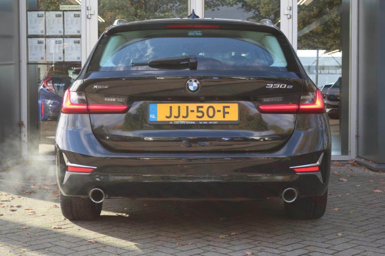 BMW 3-SERIE 330E XDRive, Lederen Bekleding, Apple Carplay/ Android Auto, etc.