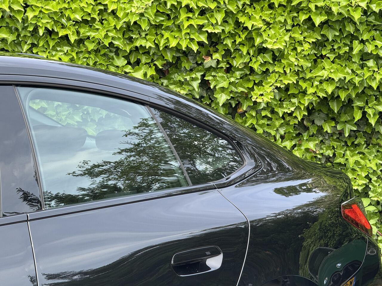 BMW 4-SERIE Gran Coupé 420i | M-Sport | Leder | Camera | Comfort Access | HiFi