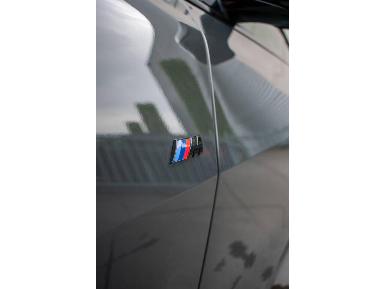 BMW 4-SERIE Cabrio 430i High Executive M-Sport -H&K-19"- Keyless-Nekverw.-Trekhaak-Stuur/Stoelverw-Dravitegrau-