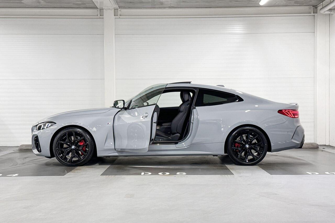 BMW 4-SERIE Coupé 420i | M-Sport Pro | Innovation Pack | Comfort Pack | Driving Assistant | Harman/Kardon | Schuif-/kanteldak | Comfort Access | Selections