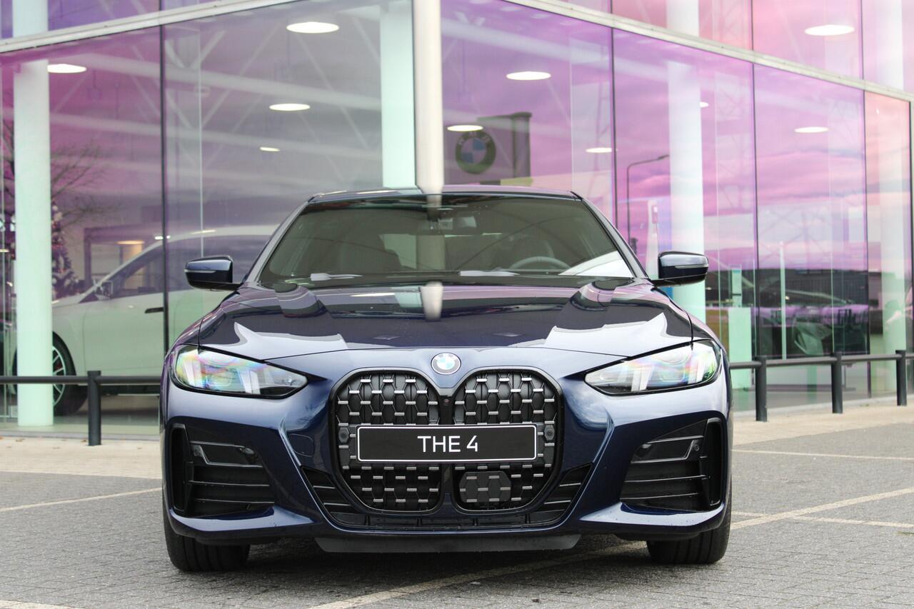 BMW 4-SERIE Coupé 420i High Executive M Sport Automaat / Schuif-kanteldak / Parking Assistant Plus / Comfort Access / M Sportonderstel / Live Cockpit Professional