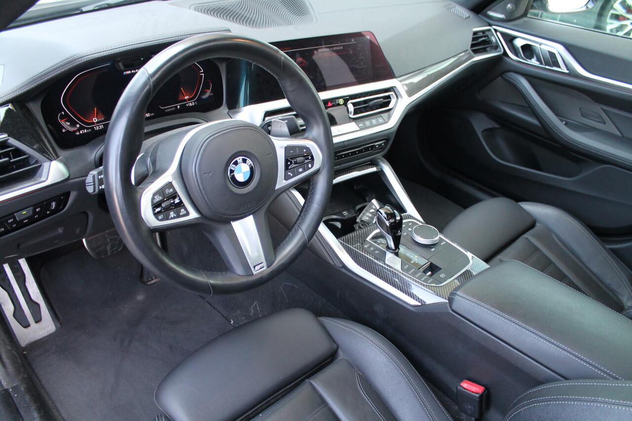 BMW 4-SERIE Gran Coupé M440i xDrive High Executive Automaat / Schuif-kanteldak / Laserlight / M Adaptief onderstel / Parking Assistant Plus / Comfort Access