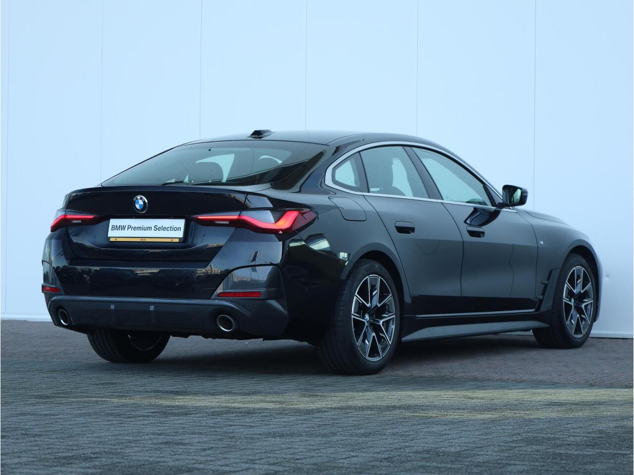 BMW 4-SERIE Gran Coupé 420i Business Edition Plus M Sport/ HiFi/ Cruise Control/ Stoelverwarming/ Achteruitrijcamera