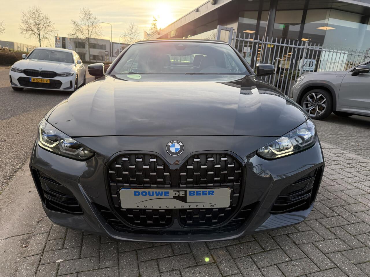 BMW 4-SERIE Cabrio 420i M-sport Trekhaak | Laser | Memory | Stoelventilatie | HUD | Keyless