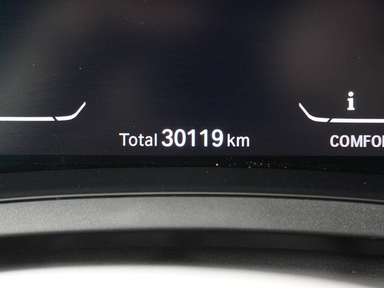 BMW 4-SERIE Cabrio M440i xDrive High Executive Stuur- en stoelverwarming | Air Collar | Laserlight | Dashboard Leder | HiFi Systeem | 19" M Dubbelspaak