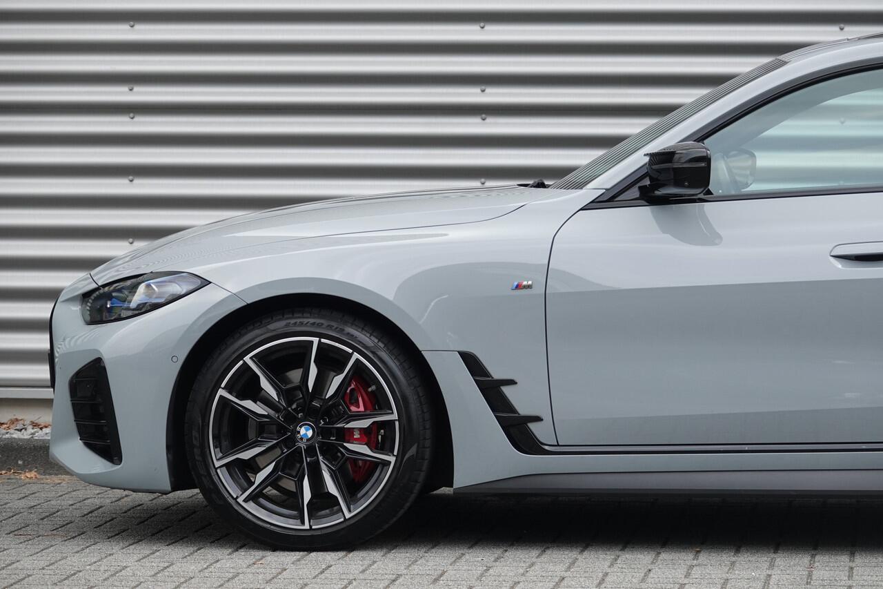 BMW 4-SERIE Gran Coupé M440i xDrive High Executive M Sport | Schuifdak | Trekhaak | Laser | H&K | HUD |