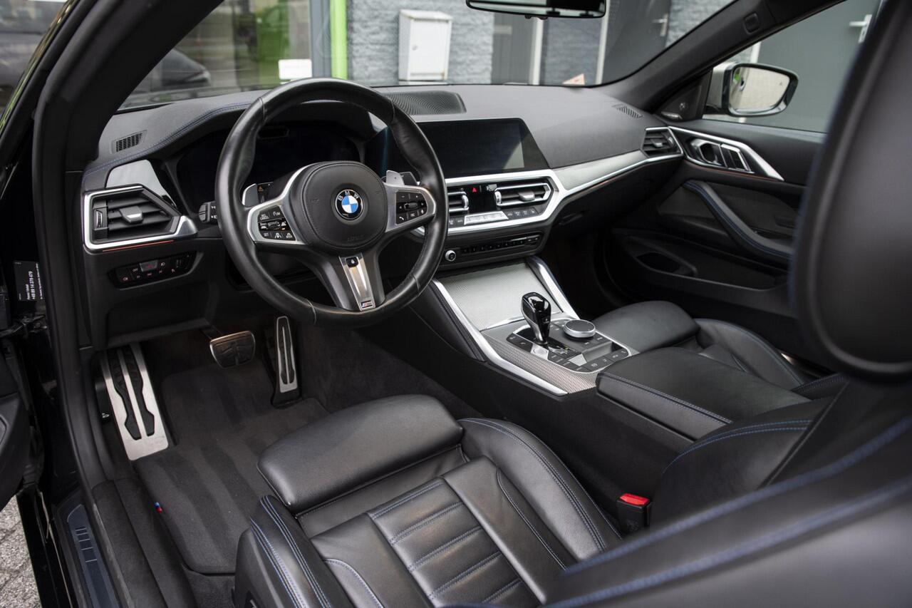 BMW 4-SERIE Cabrio M440i xDrive High Executive / HARMAN KARDON / INNOVATION / OPEN AIR