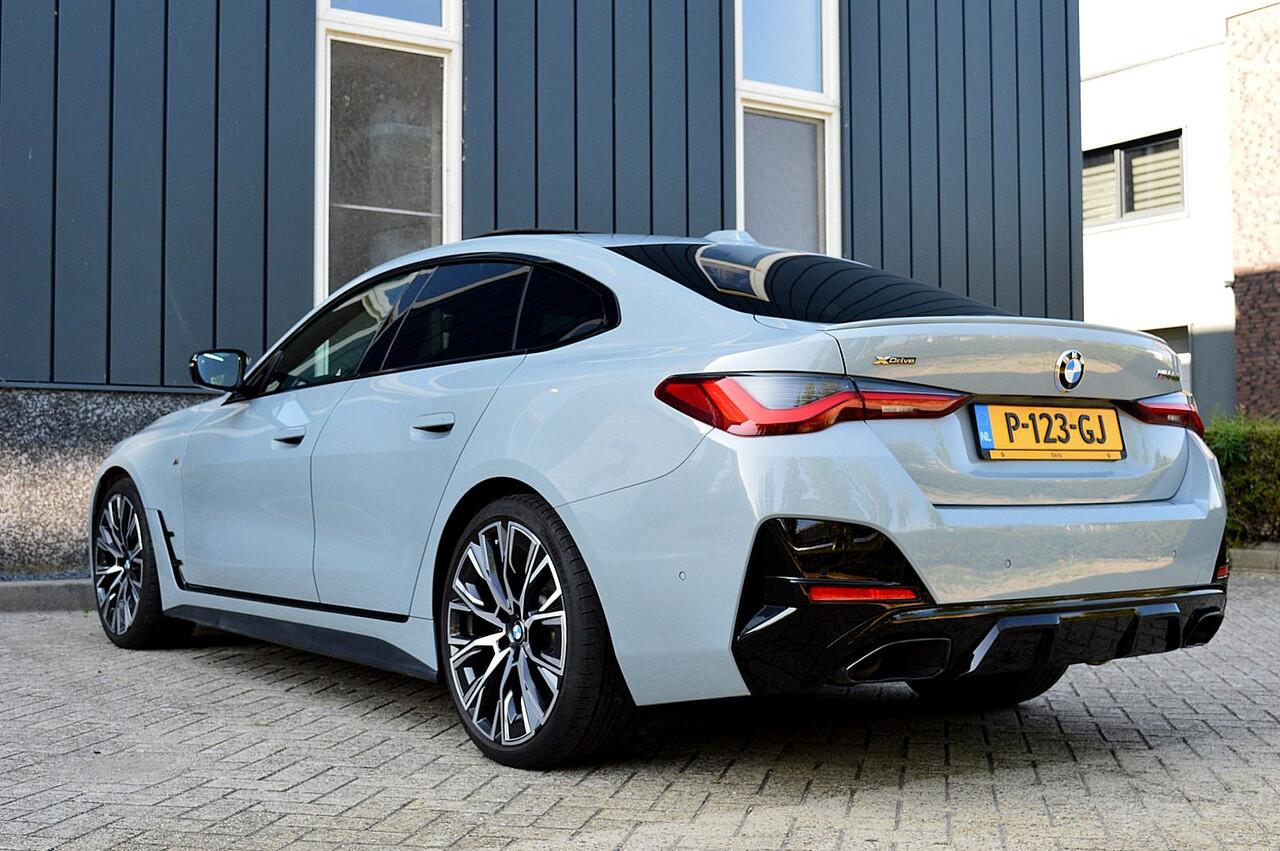 BMW 4-SERIE Gran Coupé M440i xDrive Business Edition Plus Rijklaarprijs-Garantie Schuifdak M Stoelen Laser Camera