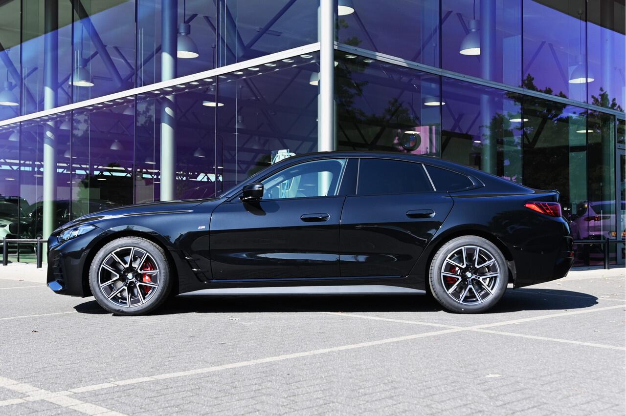 BMW 4-SERIE Gran Coupé 420i M Sport Automaat / Achteruitrijcamera / Adaptieve LED / Comfort Access / M Sportonderstel / Stuurverwarming