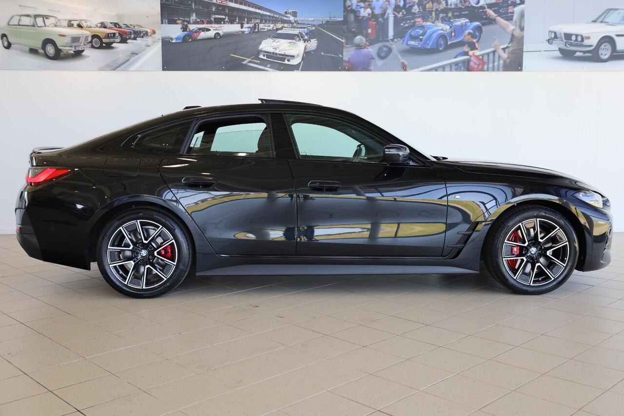 BMW 4-SERIE Gran Coupé 430i | M Sportpakket Pro | Achteruitrijcamera | Elektrisch glazen schuif-/kanteldak | Elektrisch verwarmde voorstoelen |