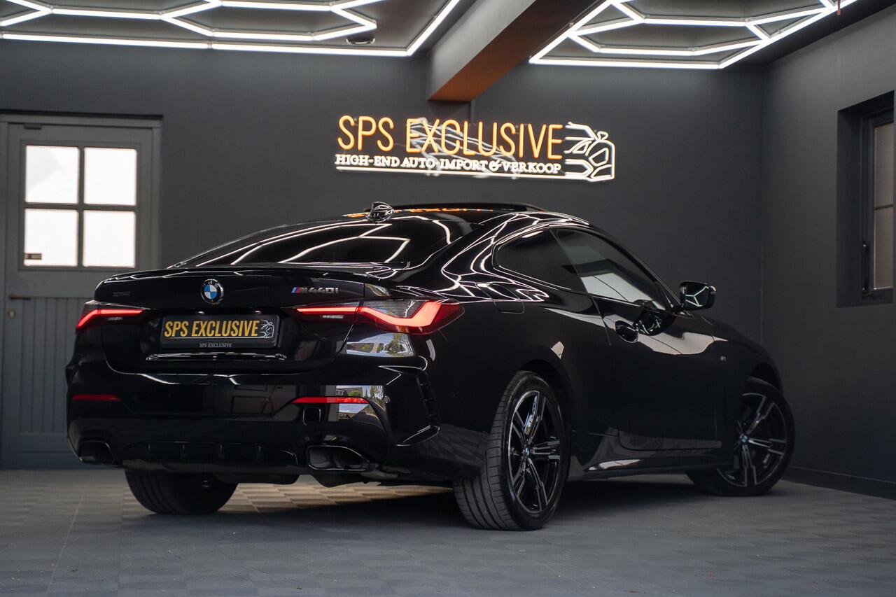 BMW 4-SERIE Coupé M440i xDrive High Executive / Adaptive / Pano / 360 / Individual / Stoelverwarming / Laser / Memory / Carplay