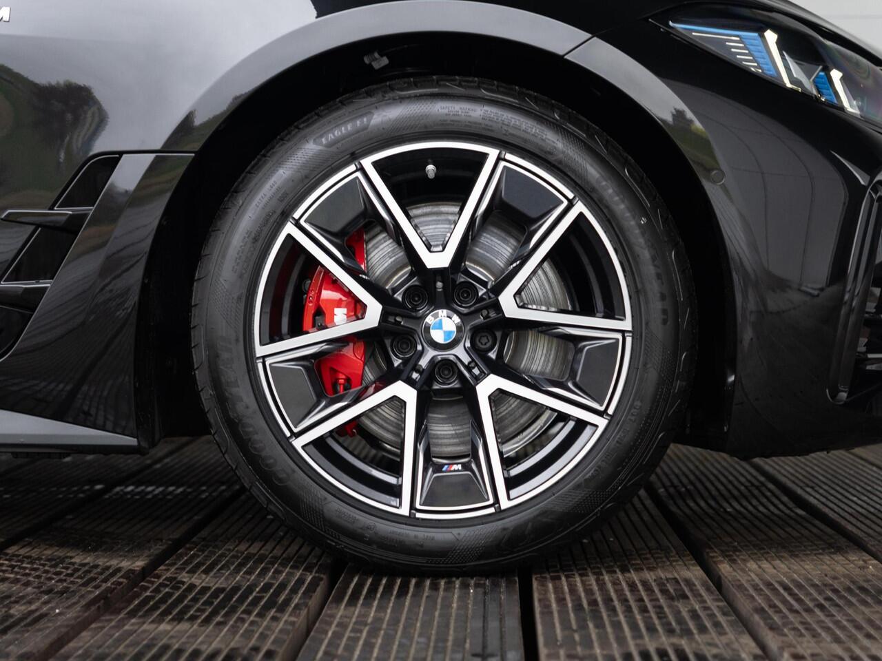 BMW 4-SERIE 420i Gran Coupé | M Sportpakket Pro | Comfort Pack | Showroom Selection