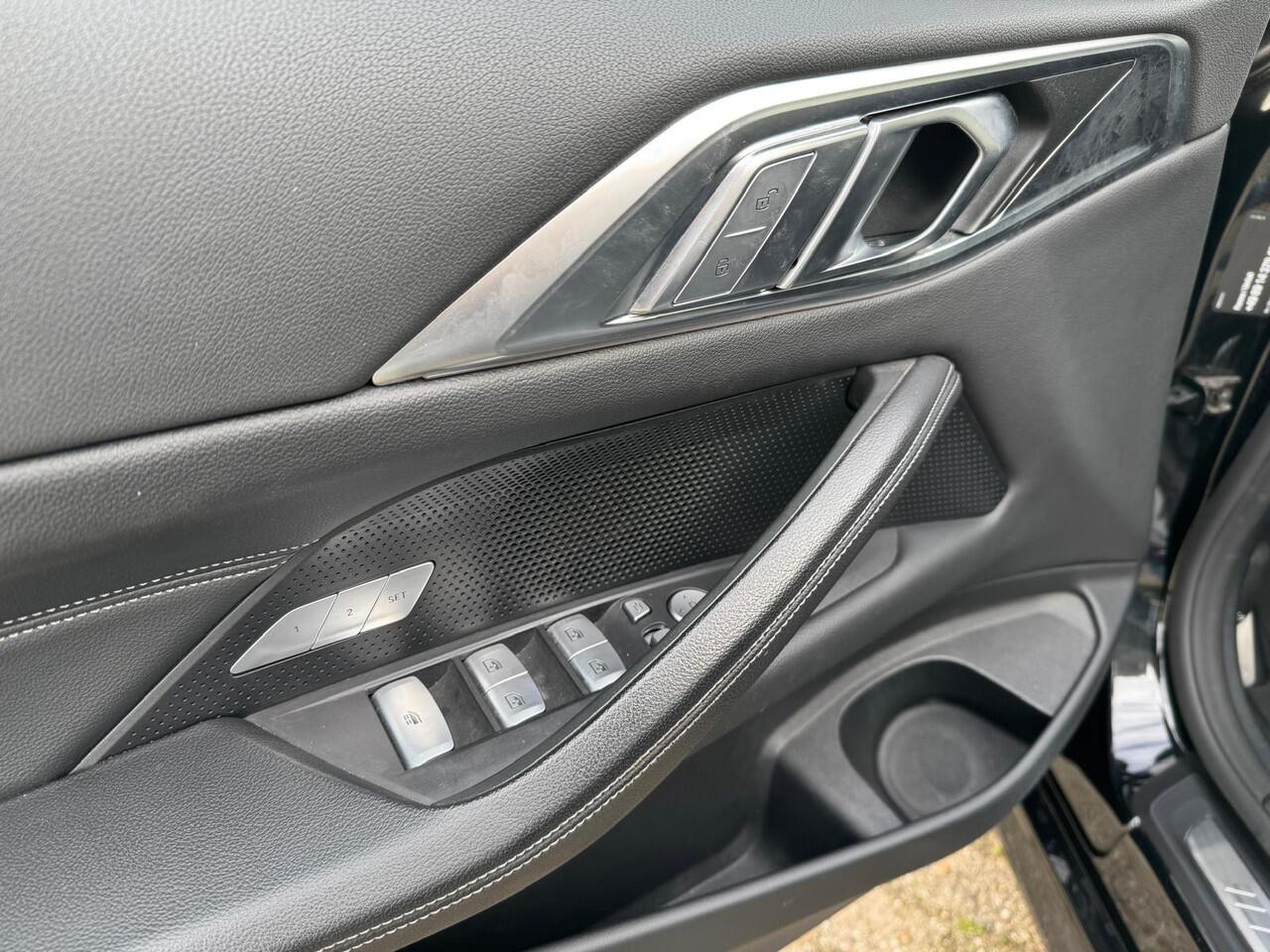 BMW 4-SERIE Cabrio 430i High Executive Cabriolet M Sport | Volledige uitvoering . Een proefrit levert het bewijs. Neem contact op en we maken een afspraak!